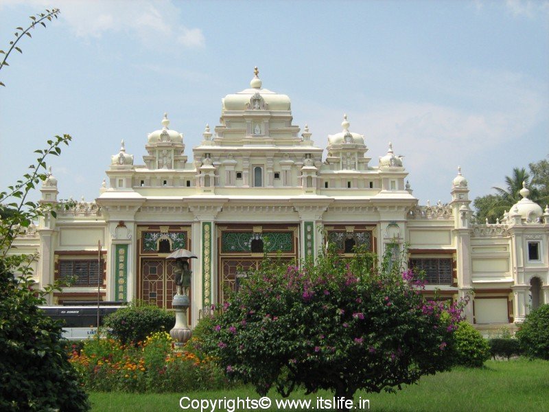 Sri Jayachamarajendra Art Gallery